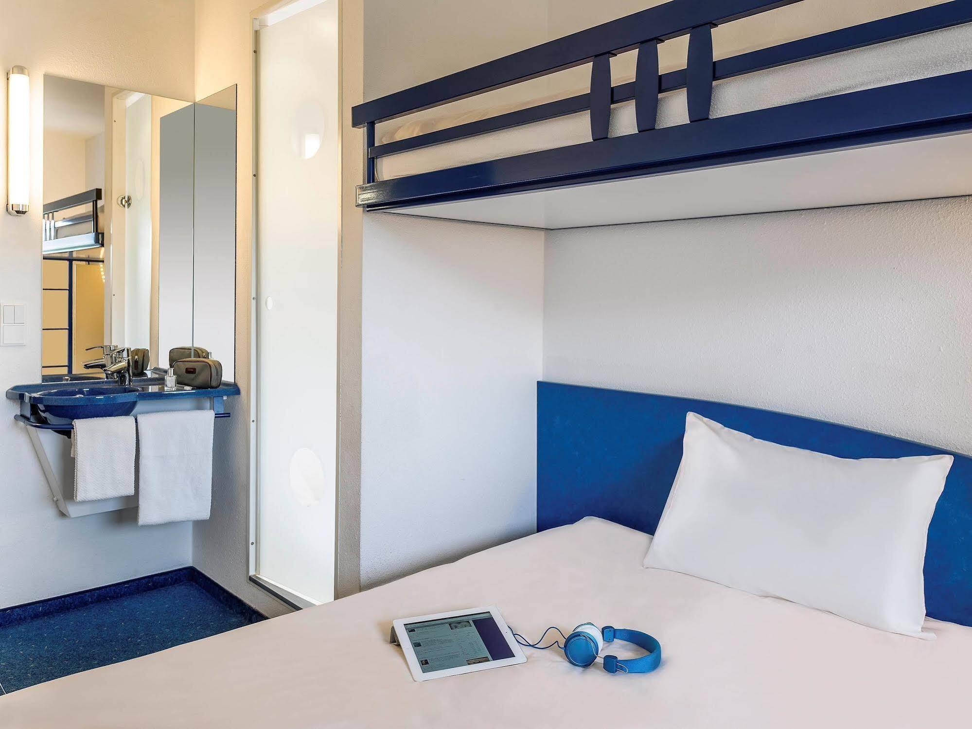 Ibis Budget Bezons Exterior photo