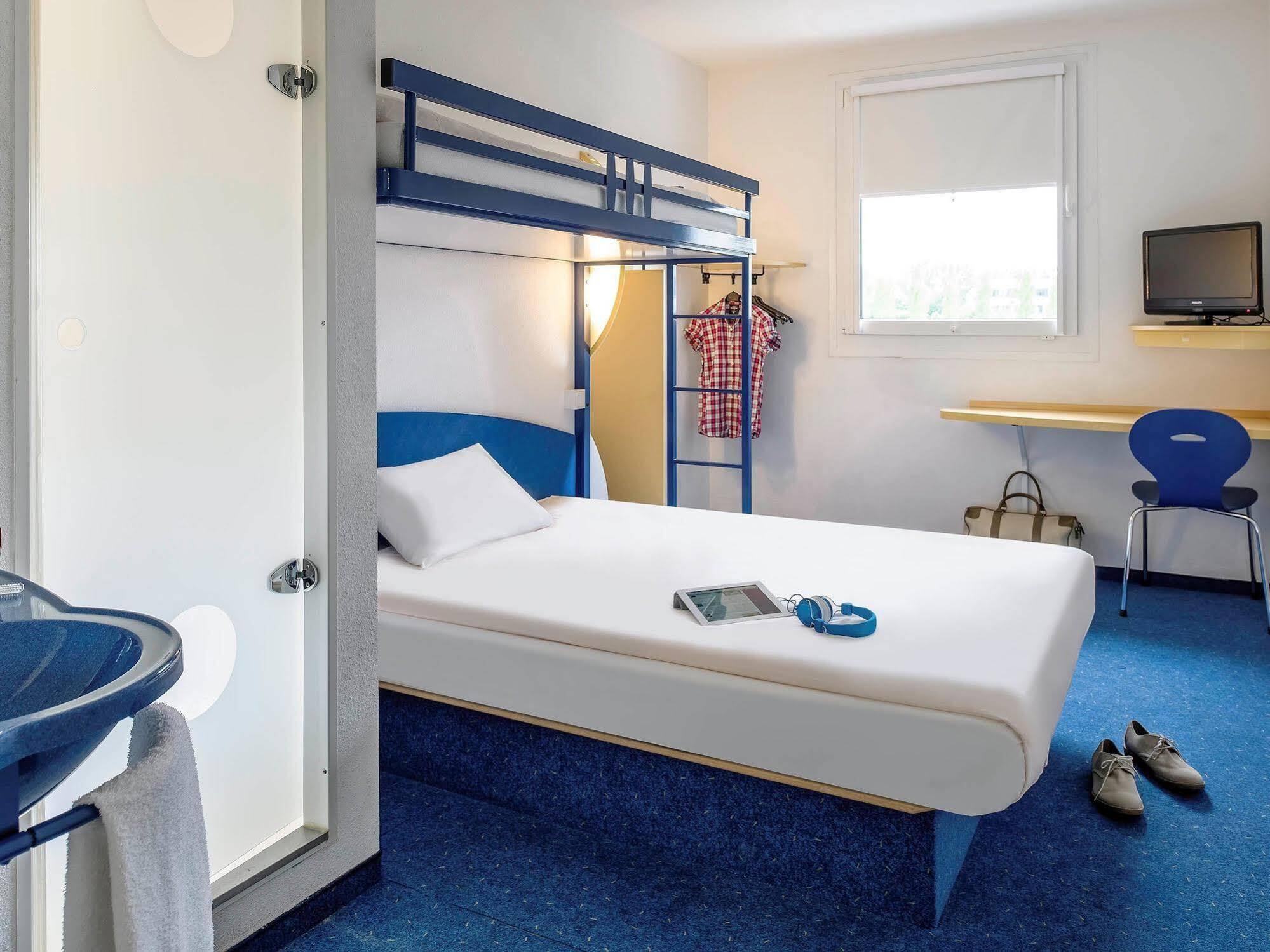 Ibis Budget Bezons Exterior photo